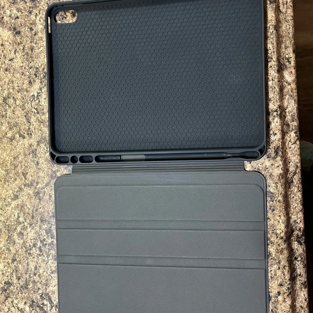 BURGA Blue iPad Case with Oyster Design